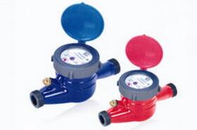 幹(gàn)式水表與(yu)濕式水表(biao)的區别