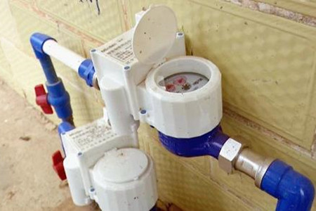 飲(yin)用水水(shuǐ)表如何(he)做好防(fáng)凍，這份(fen)指南請(qǐng)接收！