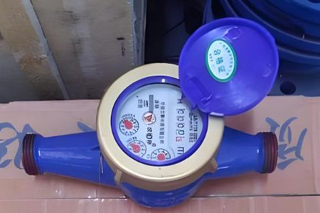 确保直飲(yin)水水表計(jì)量準确，需(xu)做到正确(que)使用！